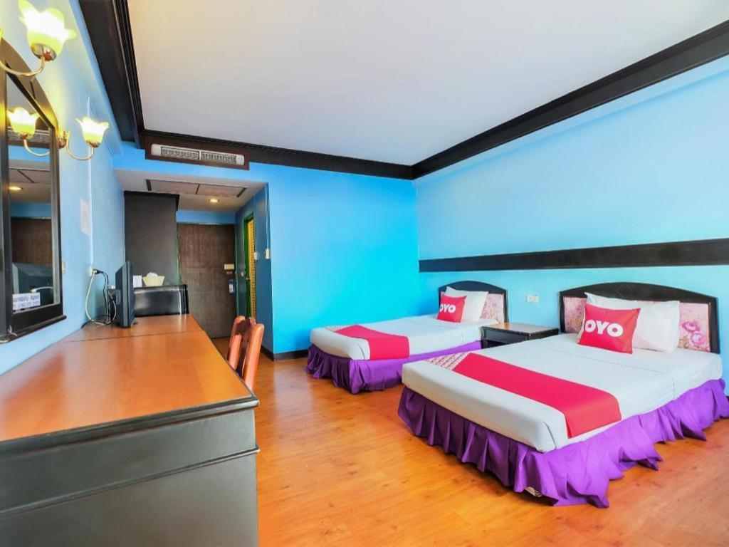 Oyo 565 Trang Hotel Exterior foto