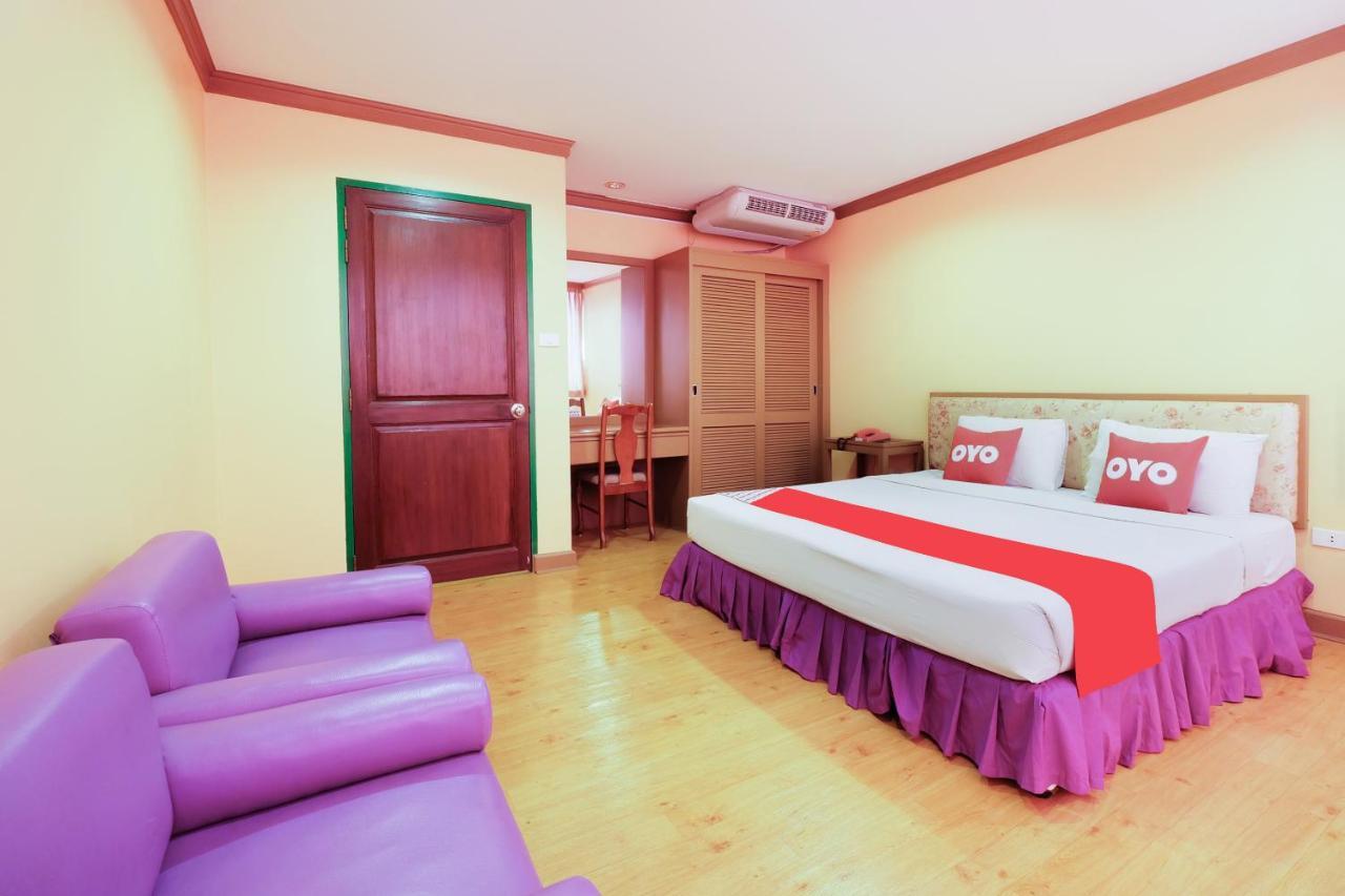 Oyo 565 Trang Hotel Exterior foto